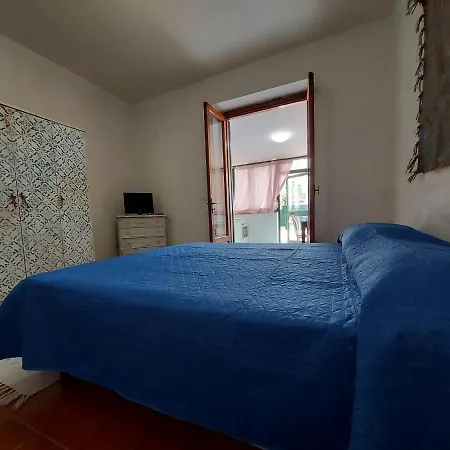 Montecarlo Casa Vacanza 度假居 *