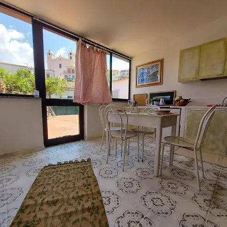 度假居 Montecarlo Casa Vacanza *